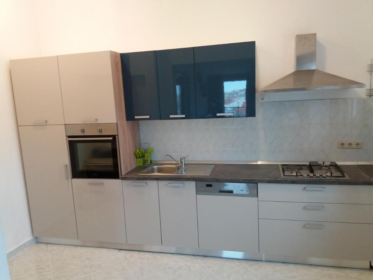 Apartment Viktoria Primosten Luaran gambar