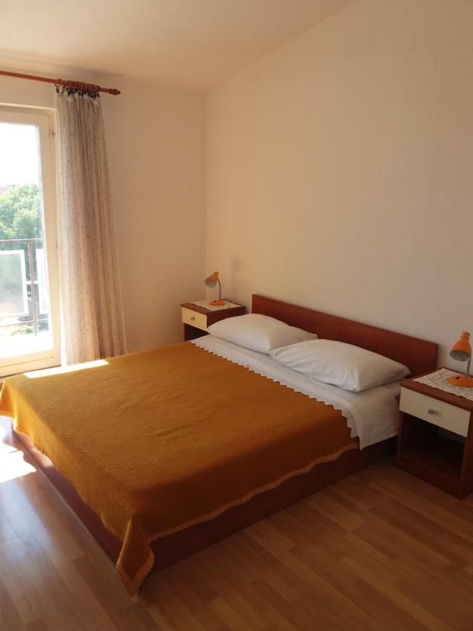 Apartment Viktoria Primosten Luaran gambar
